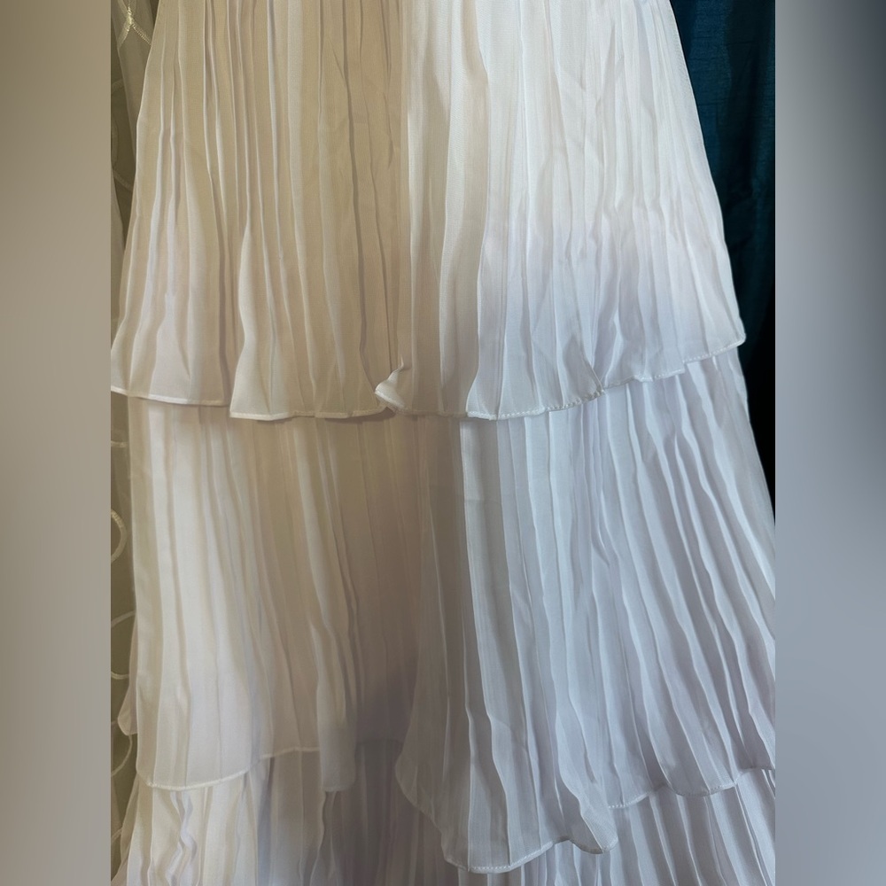 Wedding/Prom Elegant Strapless White Dress with Tiered Layering and Corset Back - Picture 3 of 5